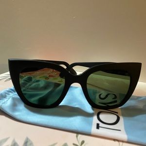 TOMS Sunglasses